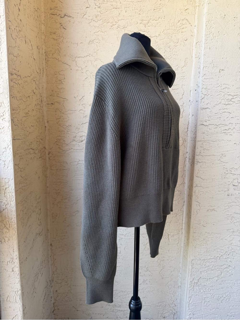 Varley Maura ribbed half-zip knit sweatshirt XL olive night NWT - Picture 6 of 16